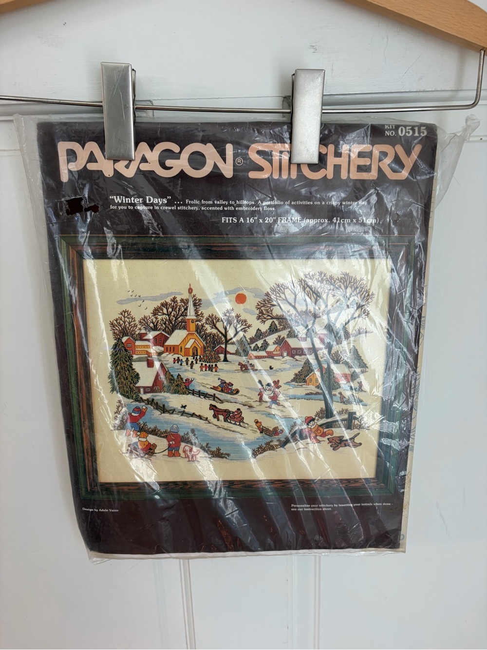 Vintage New Open Box Paragon Stitchery “Winter Days” Crewel Embroidery Kit 0515